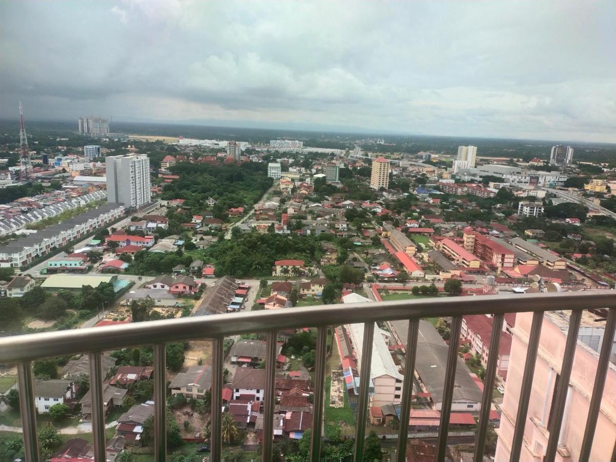 Cmk Apartmen Mutiara Tower 3 Bedroom Kota Bharu#Netflix Exterior photo